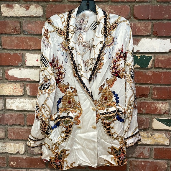 Camilla Double Breasted Silk Jacket in Reign Supreme size small NWT - Picture 6 of 10